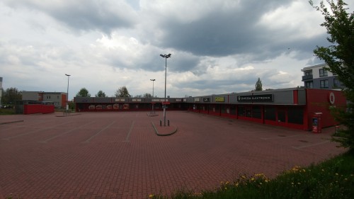 obiektyw szerokokątny o kącie widzenia 135 stopni
