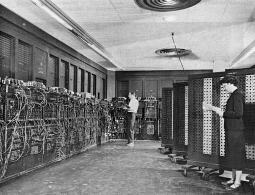 ENIAC (Electronic Numerical Integrator And Computer)